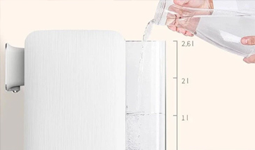 Dystrybutory ze zbiornikiem na wodę