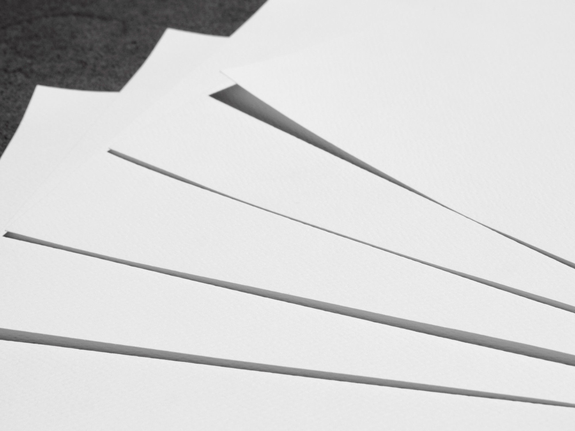 Arkusze białego papieru