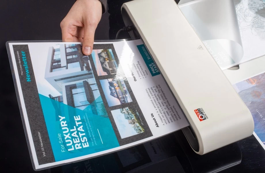 Laminowanie materiału reklamowego za pomocą laminatora OPUS