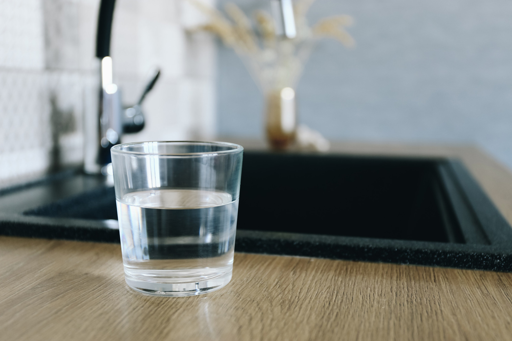 Szklanka wody z kranu