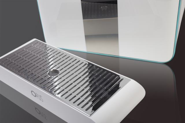 Tacka ociekowa w dystrybutorze Miraqua