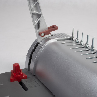 Binding equipment for plastic combs - OPUS Bingo
