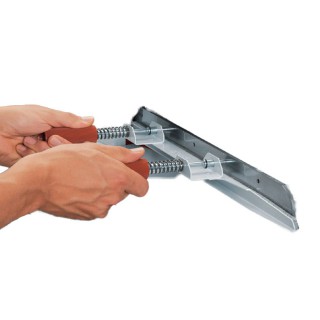 Knife changing tool for IDEAL