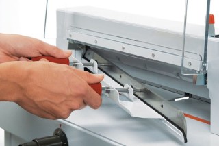 Gilotyna ręczna - IDEAL 4305